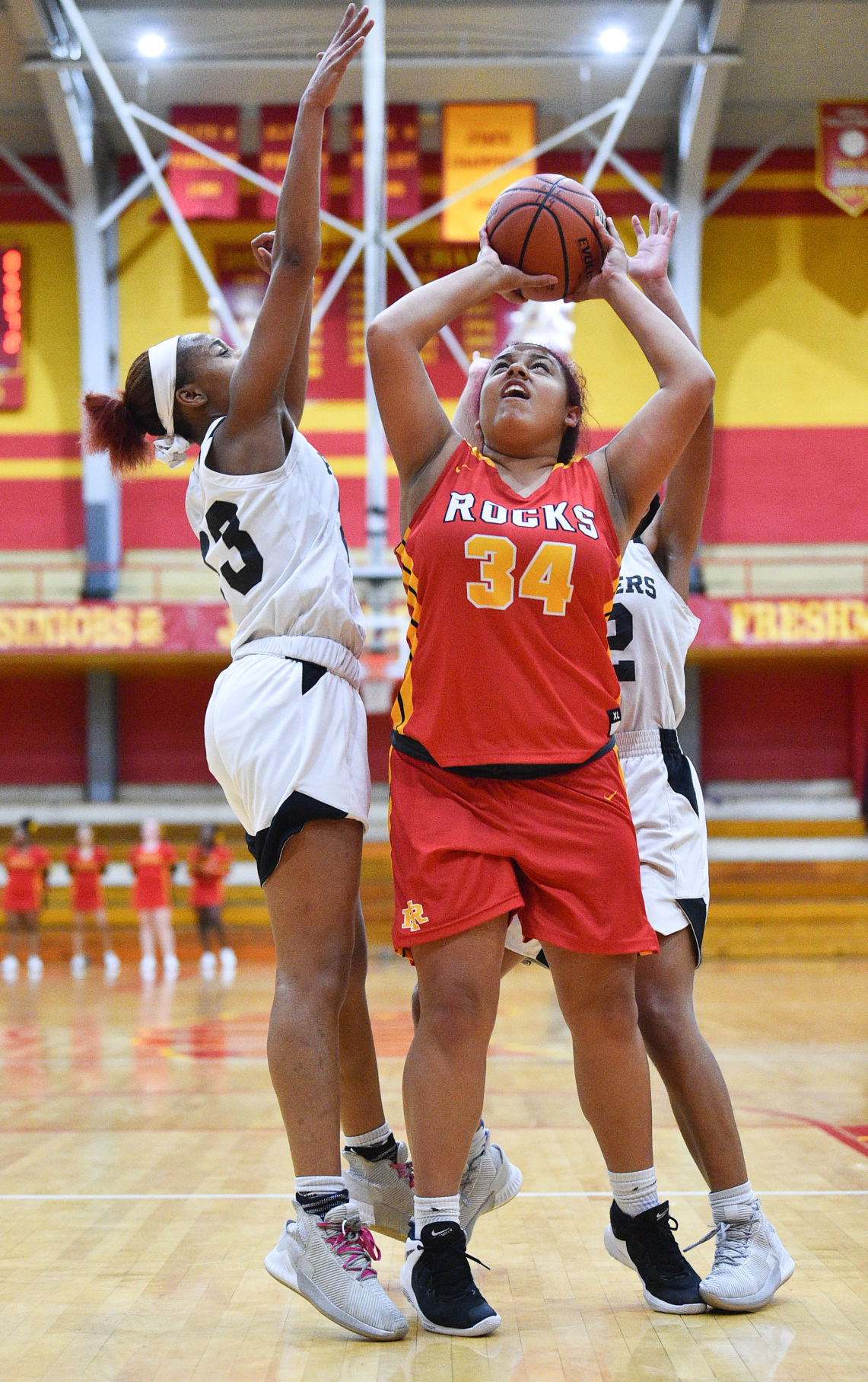 113019-mda-spt-rocky-hoops-005a.JPG